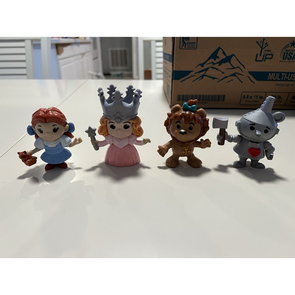 McDonald's Vintage Wizard of oz Collectible Toys Set Of 4